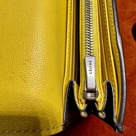CELINE LONG WALLET GRAINED CALFSKIN BLACK SHW YELLOW INTERIOR - Picture 5 of 12